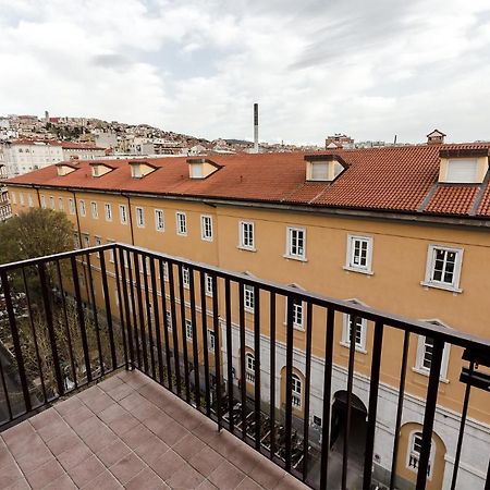 Appartamento Slataper - Ampio E Con Vista Триест Экстерьер фото